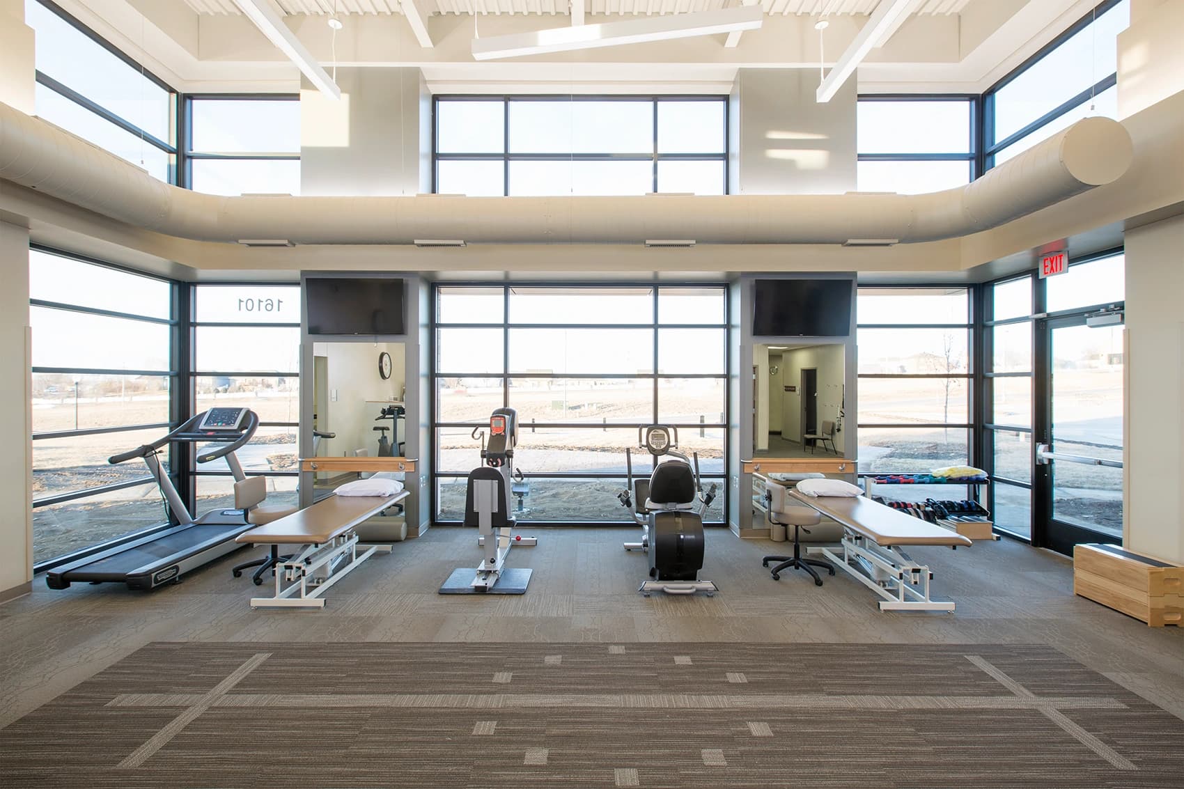 Clinic 161st & W Maple - Image 8