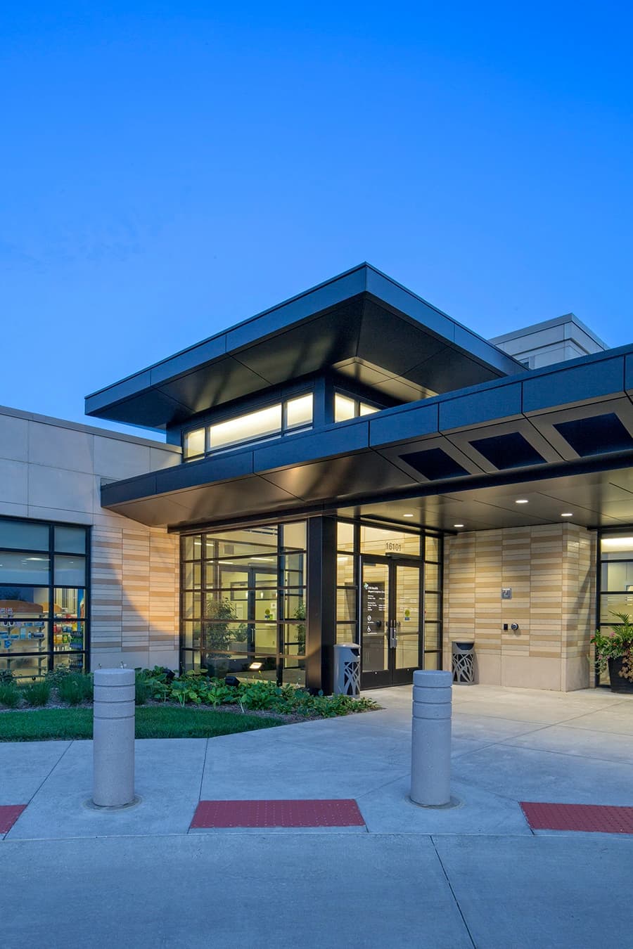 Clinic 161st & W Maple - Image 3